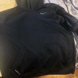 Nike therma fit hoodie